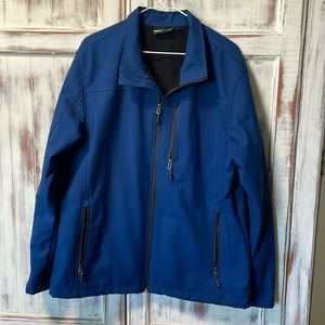 Swiss Tech Water Resistant Windbreaker